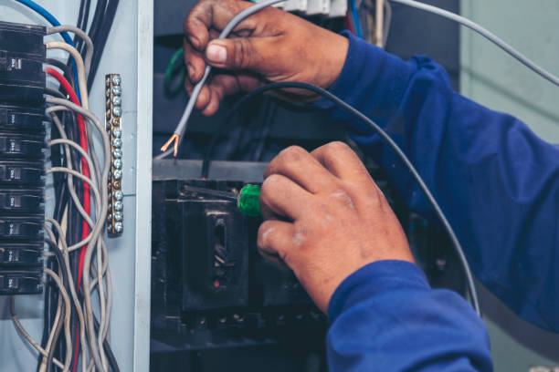 Best Electrical Contractors for Businesses  in Batesville, IN